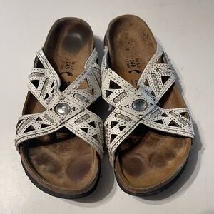 Betula by Birkenstock White Rhinestone Laser Cut Slide Sandal 38 L7 M5 Boho VGUC